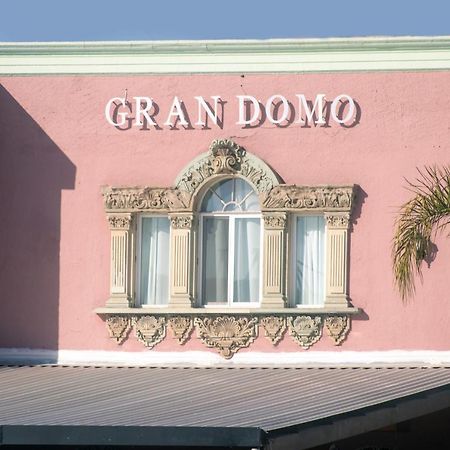 Hotel Gran Domo León Buitenkant foto