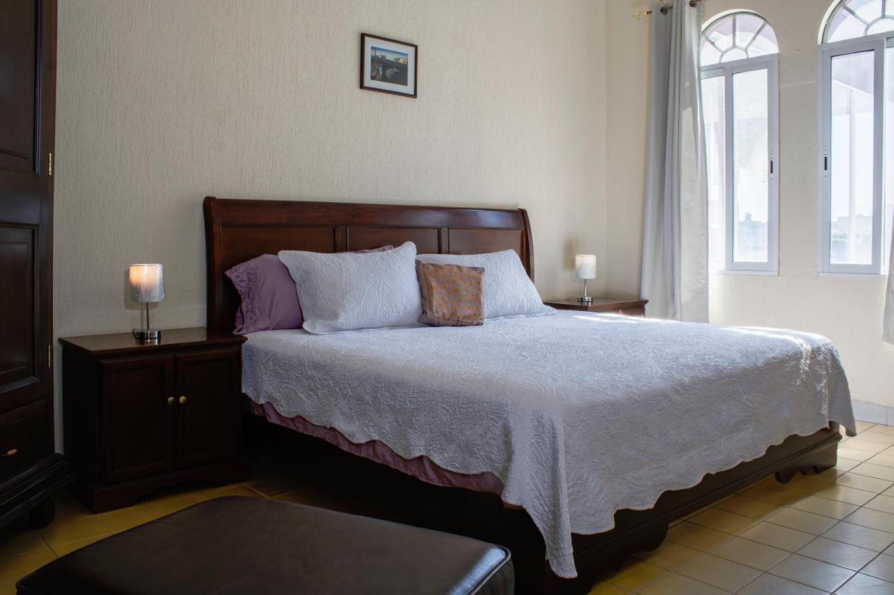 Hotel Gran Domo León Buitenkant foto